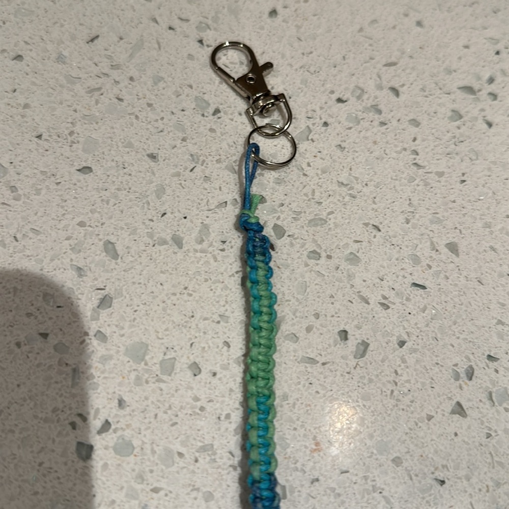 Alien Keychain - Picture 4 of 5